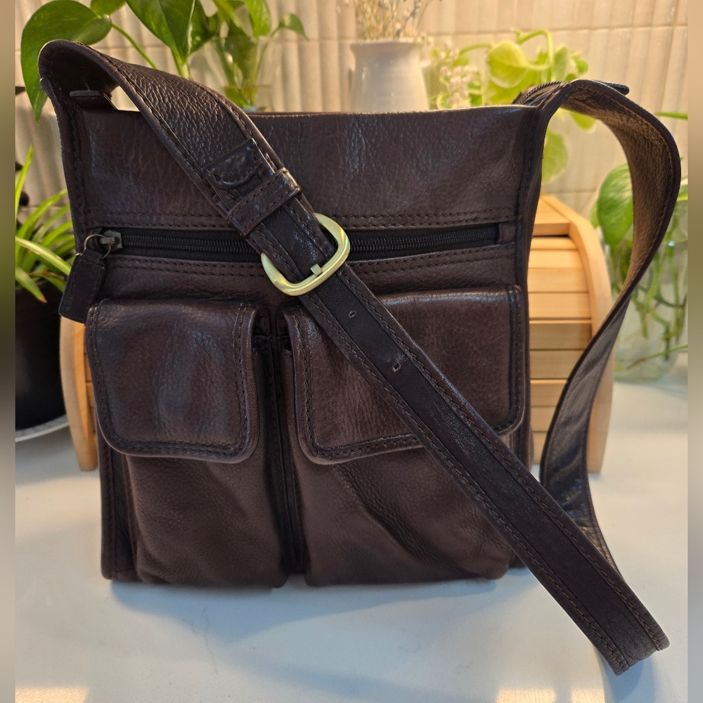 VTG FOSSIL Brown Leather Shoulder Bag / Crossbody